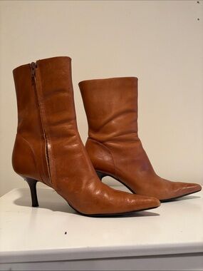 Steve Madden Cognac Pointed-Toe Kitten Heel Ankle Boots
